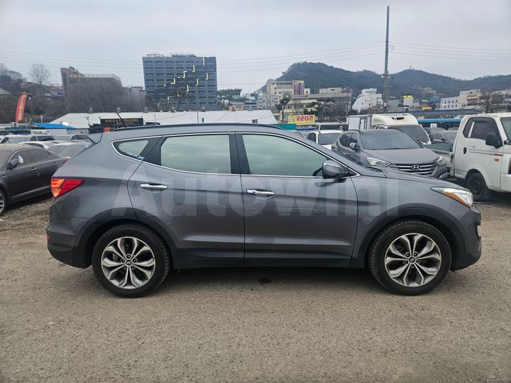 Hyundai SantaFe 2013 — 3
