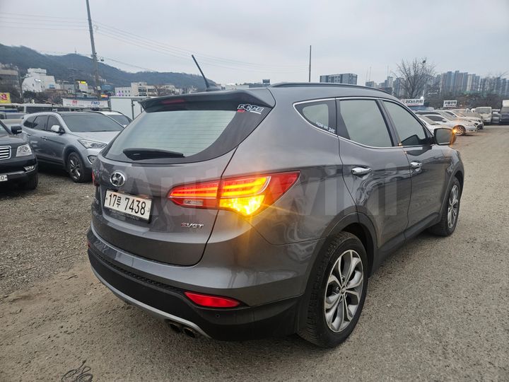 Hyundai SantaFe 2013 — 4