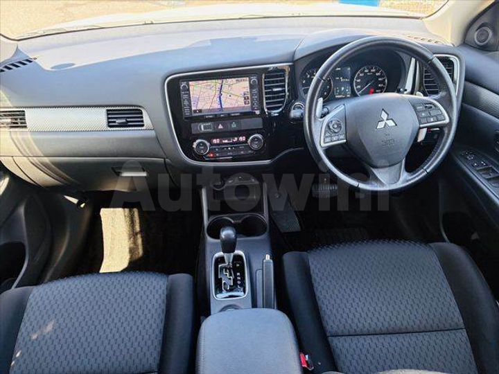 Mitsubishi Outlander 2013 — 3