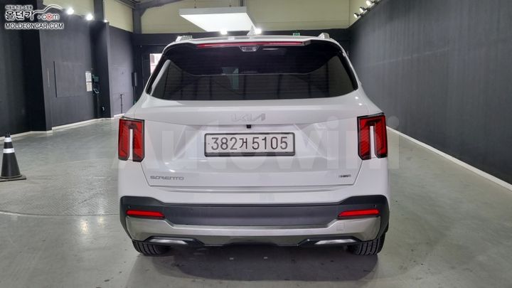 Kia Sorento 2025 — 4