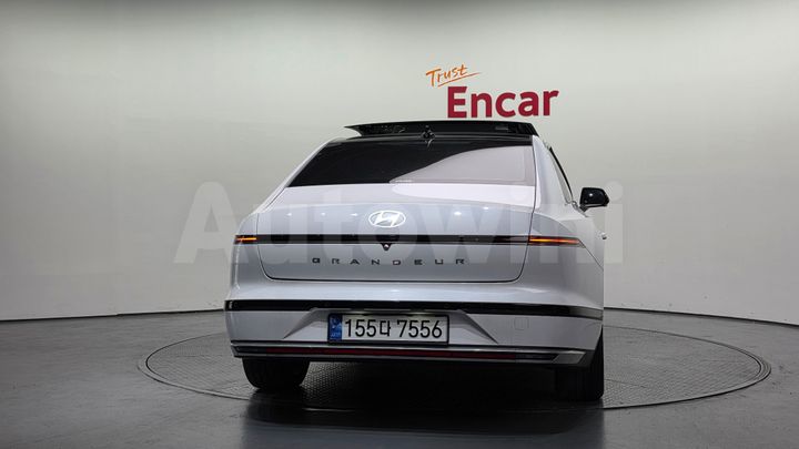 Hyundai Grandeur 2023 — 4