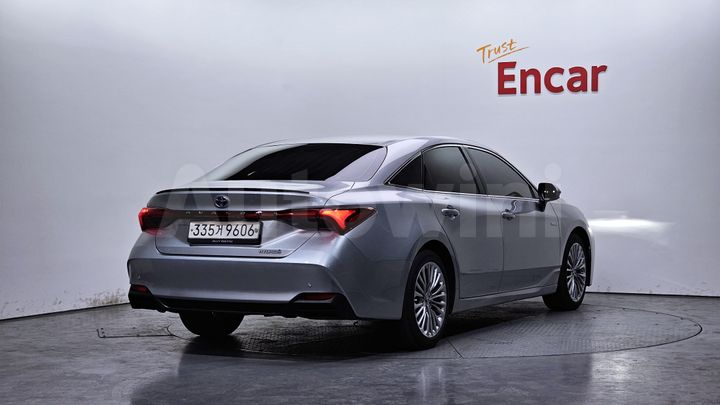 Toyota Avalon 2019 — 2