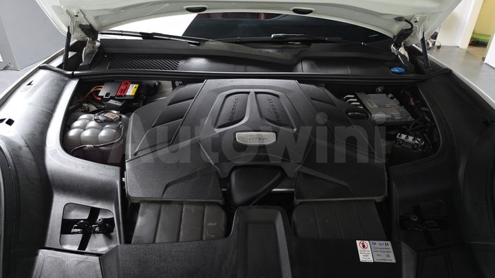 Porsche Cayenne 2021 — 5