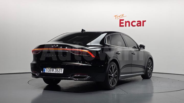 Hyundai Grandeur 2021 — 2