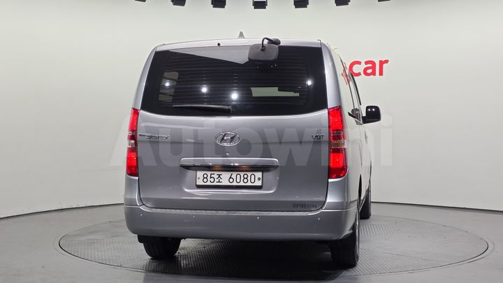 Hyundai Starex 2018 — 4