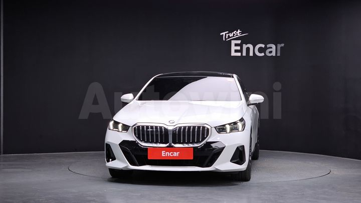 BMW 5 Series 2024 — 3