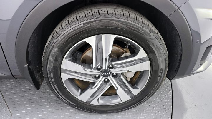 Kia Sorento 2023 — 5