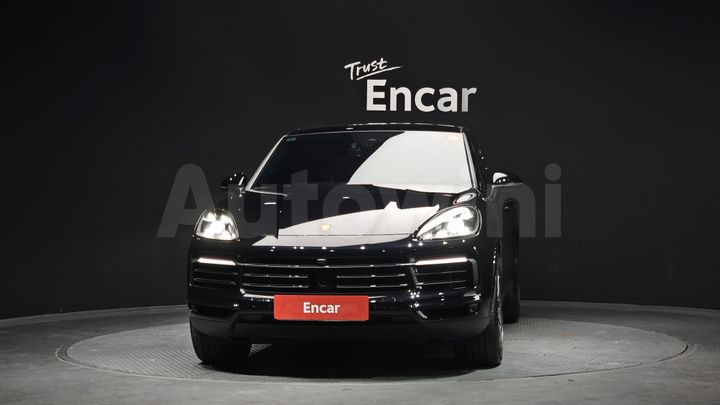 Porsche Cayenne 2022 — 3