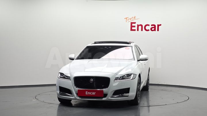Jaguar XF 2017 — 3