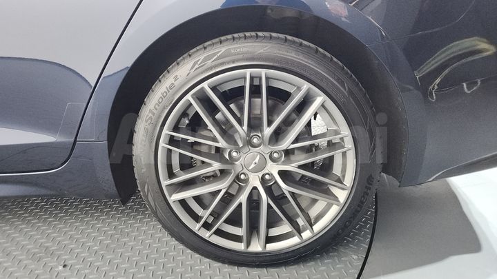 Genesis G70 2018 — 5