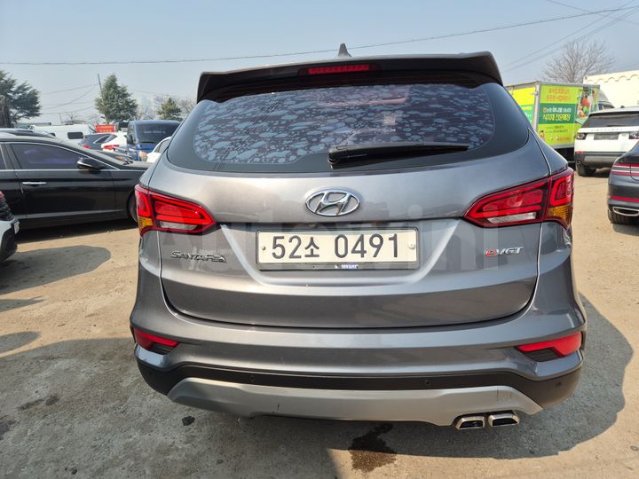 Hyundai SantaFe 2016 — 4