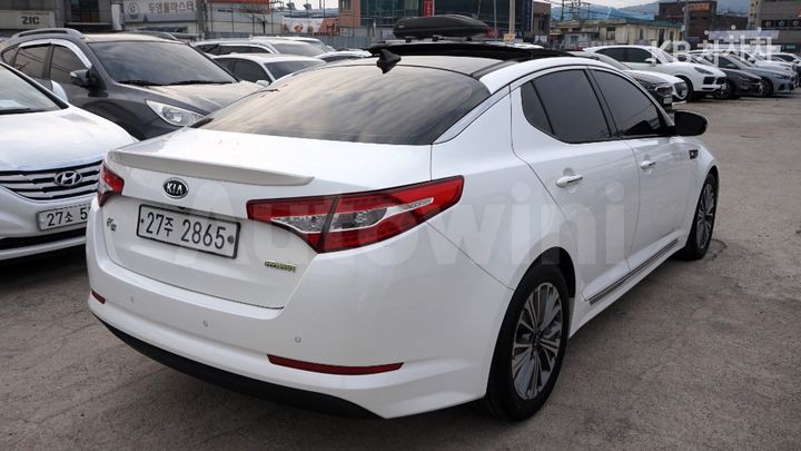 Kia K5 2012 — 5