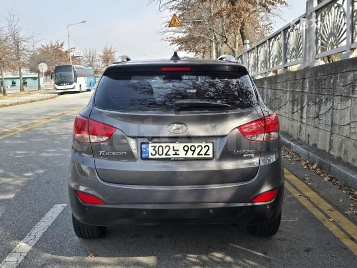 Hyundai Tucson 2011 — 4