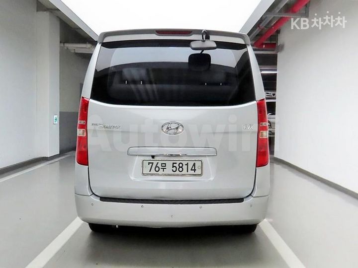 Hyundai Starex 2008 — 3
