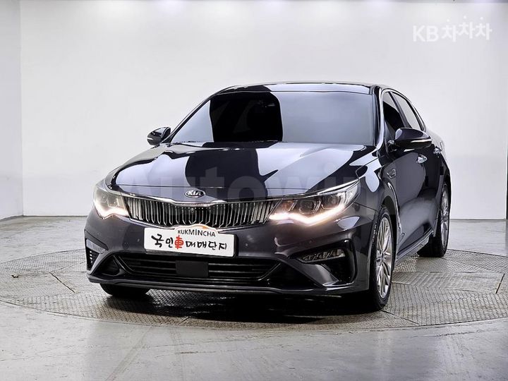 Kia K5 2019 — 2