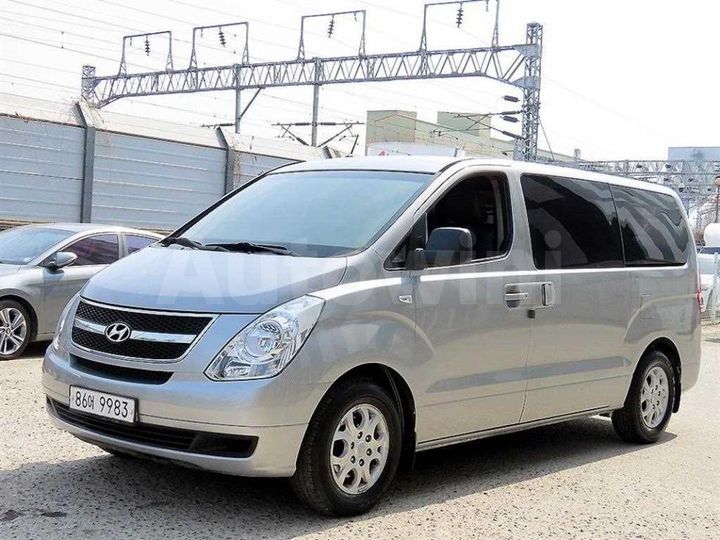 Hyundai Starex 2016 — 2