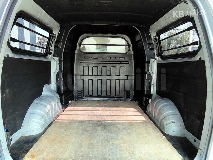 Hyundai Starex 2016 — 5