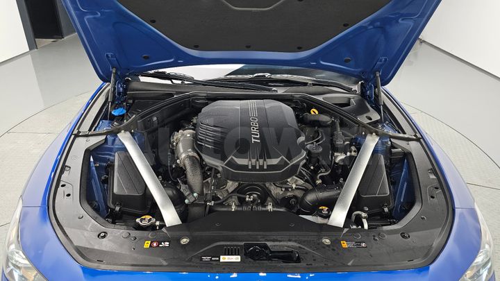 Genesis G70 2020 — 5