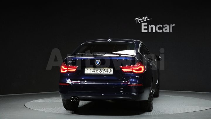 BMW 3 Series 2020 — 4