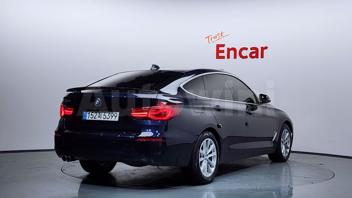 BMW 3 Series 2020 — 2