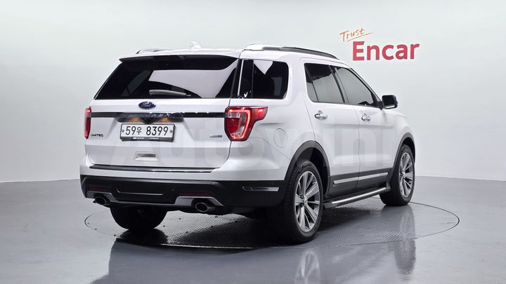 Ford Explorer 2018 — 2