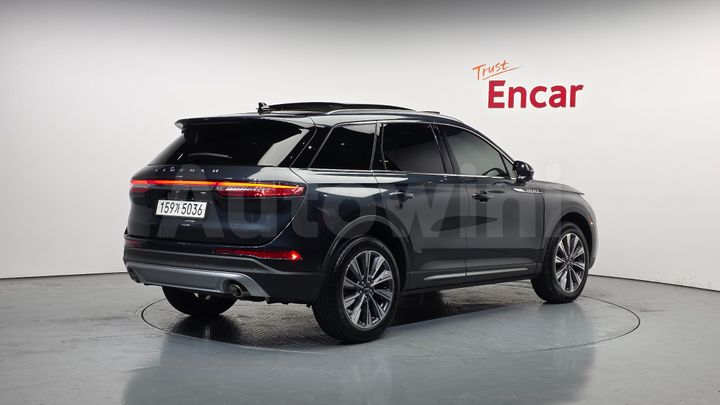 Lincoln Corsair 2021 — 2