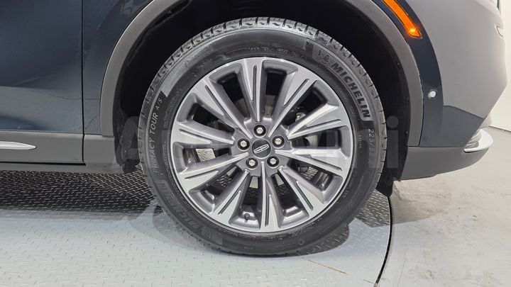 Lincoln Corsair 2021 — 5