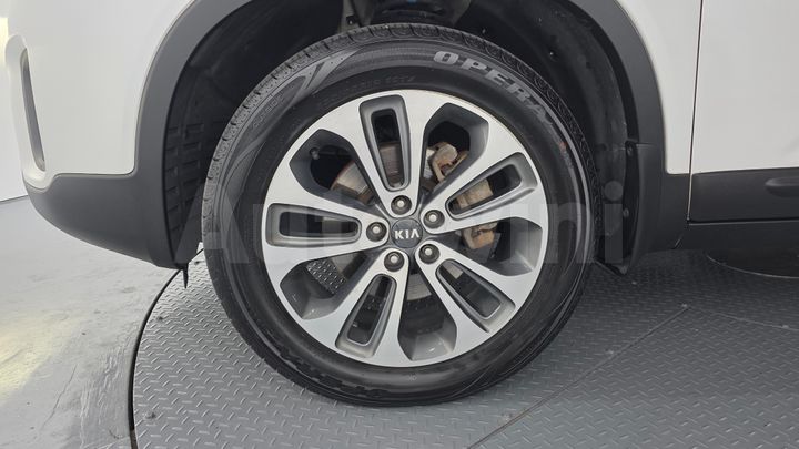 Kia Sorento 2013 — 5