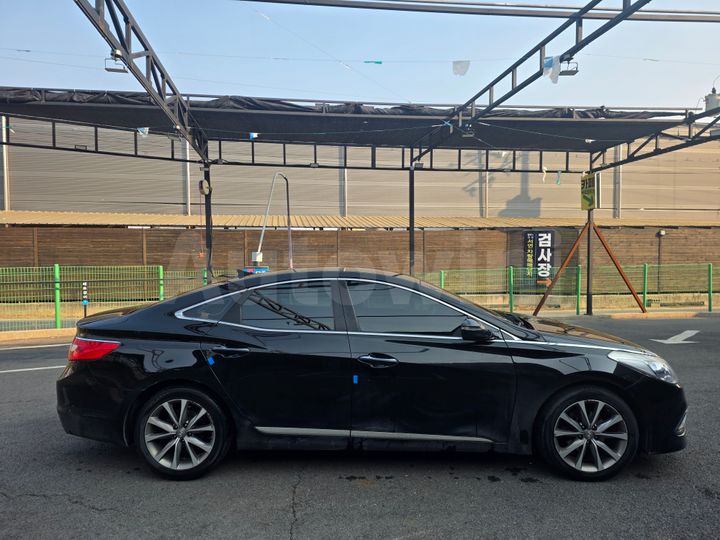 Hyundai Grandeur 2015 — 4