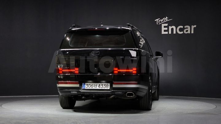 Hyundai SantaFe 2025 — 4