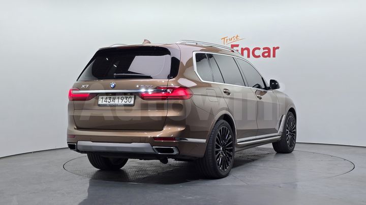 BMW X7 2020 — 2