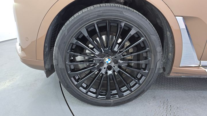 BMW X7 2020 — 5