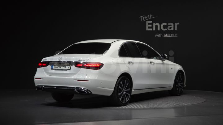 Mercedes-Benz E Class 2021 — 2