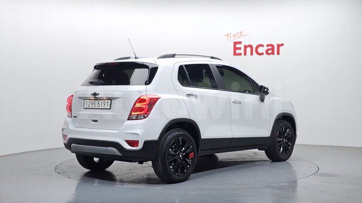 Chevrolet Trax 2020 — 2