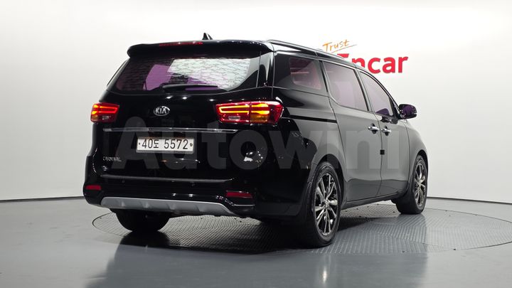 Kia Carnival 2019 — 2