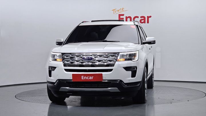 Ford Explorer 2019 — 3