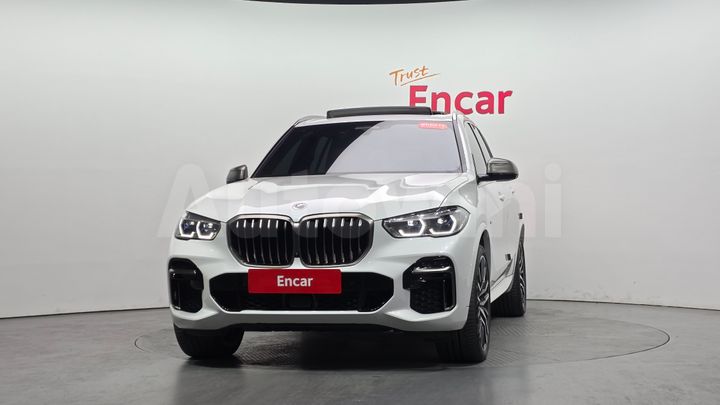 BMW X5 2022 — 2