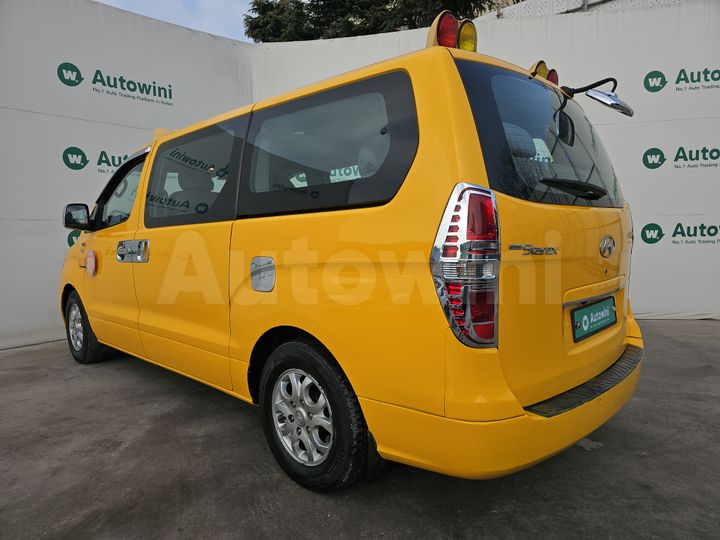 Hyundai Starex 2016 — 3