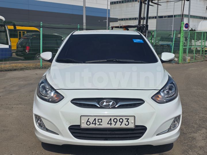 Hyundai Accent 2014 — 2