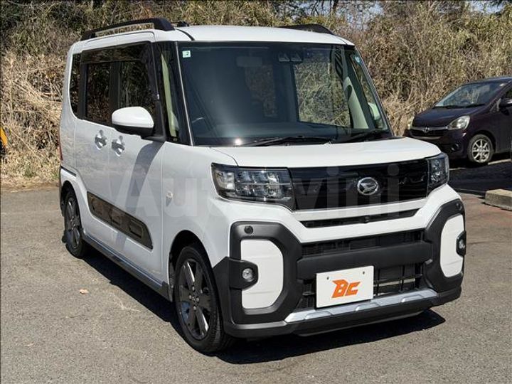 Daihatsu Tanto 2023 — 5
