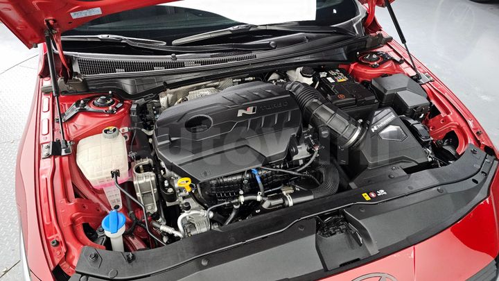 Hyundai Avante 2024 — 5
