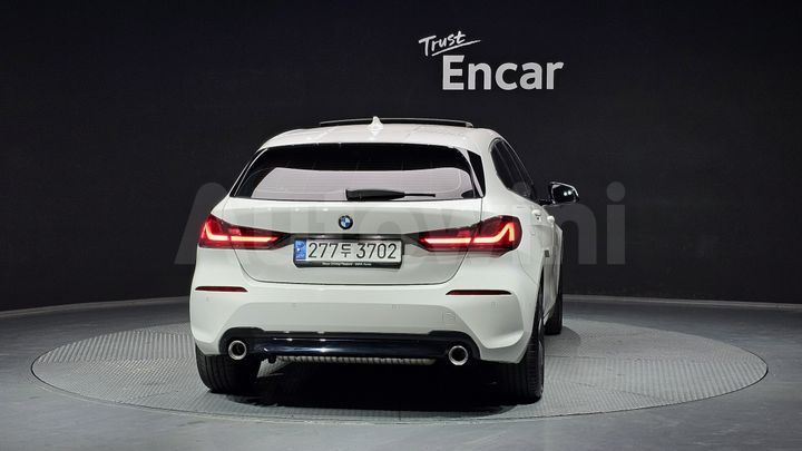BMW 1 Series 2021 — 4