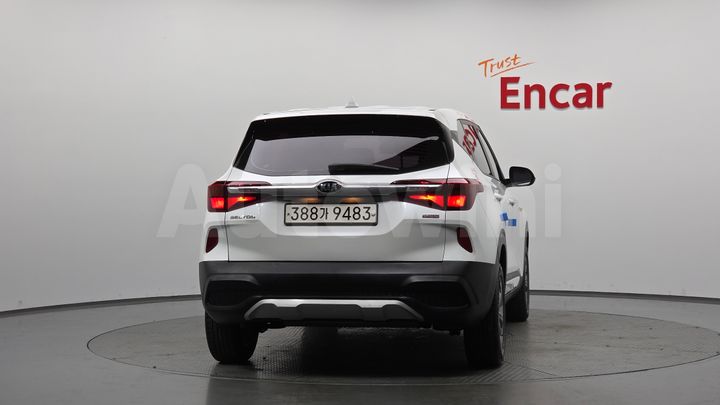 Kia Seltos 2021 — 3