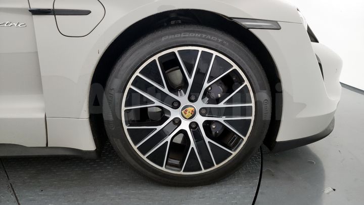 Porsche Taycan 2022 — 5