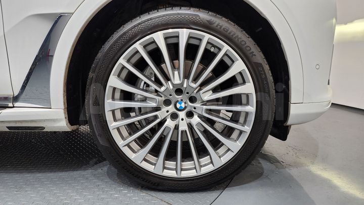 BMW X7 2022 — 5