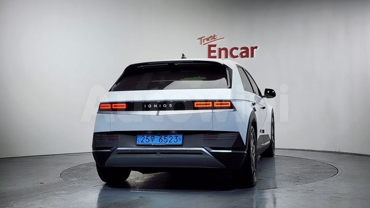 Hyundai Ioniq5 2022 — 3