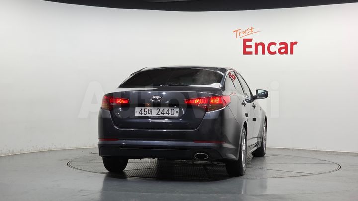 Kia K5 2011 — 4