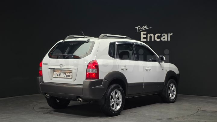 Hyundai Tucson 2009 — 2