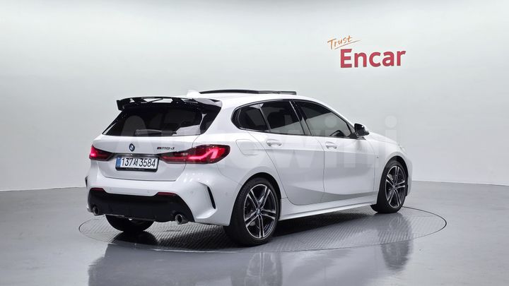 BMW 1 Series 2021 — 2