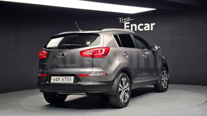 Kia Sportage 2011 — 2